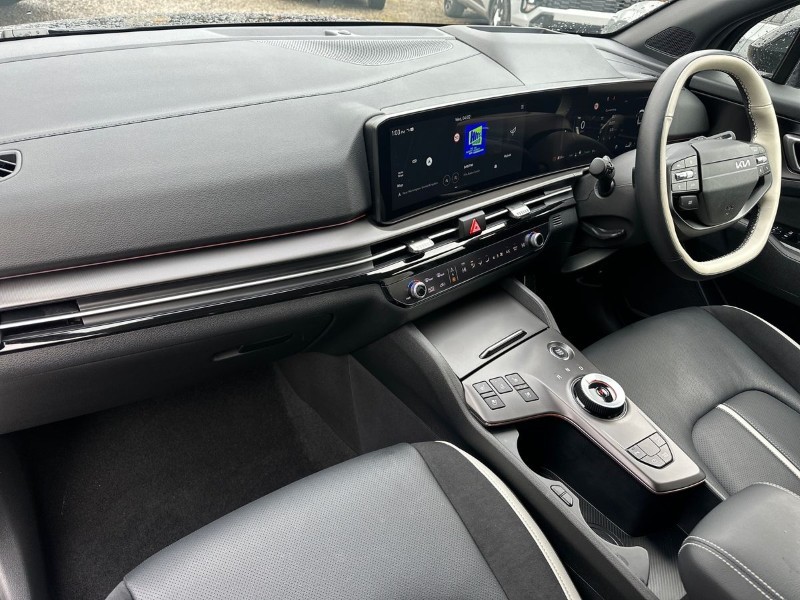 2025 (75) KIA SPORTAGE 1.6T GDi HEV GT-Line S 5dr Auto 5021584