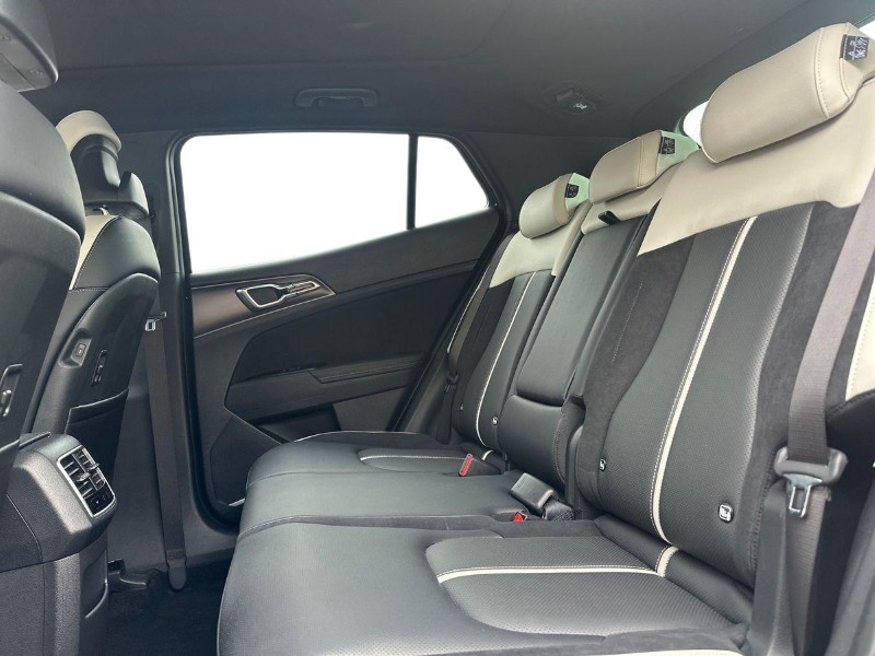 2025 (75) KIA SPORTAGE 1.6T GDi HEV GT-Line S 5dr Auto 5021556