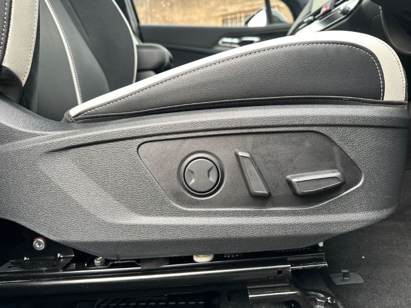 2025 (75) KIA SPORTAGE 1.6T GDi HEV GT-Line S 5dr Auto 5021567