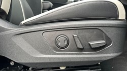 2025 (75) KIA SPORTAGE 1.6T GDi HEV GT-Line S 5dr Auto 5021567