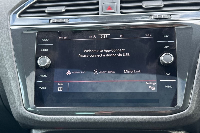 2023 (72) VOLKSWAGEN TIGUAN 2.0 TSI 4Motion R-Line 5dr DSG 5059136