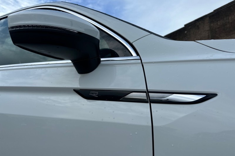 2023 (72) VOLKSWAGEN TIGUAN 2.0 TSI 4Motion R-Line 5dr DSG 5059152