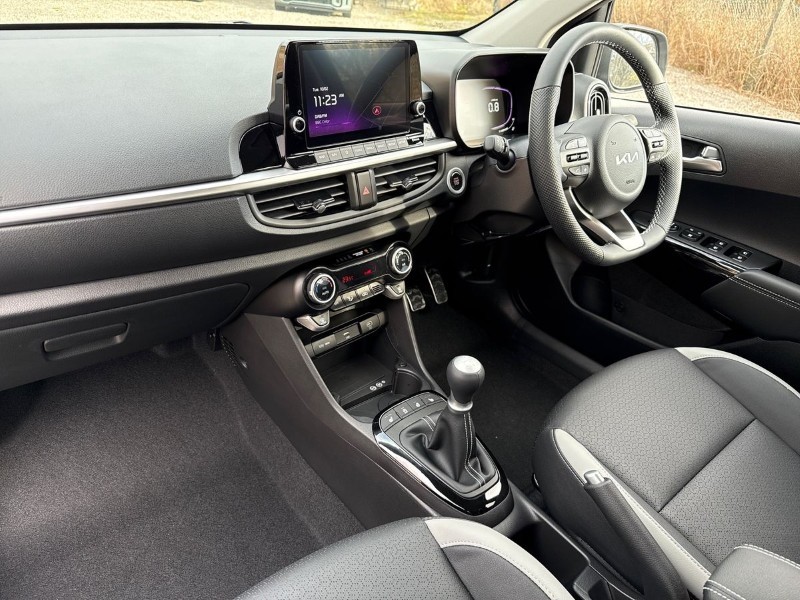 2025 (75) KIA PICANTO 1.0 GT-Line S 5dr 5043914