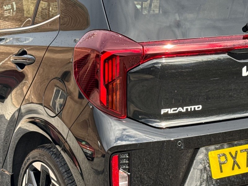 2025 (75) KIA PICANTO 1.0 GT-Line S 5dr 5043920