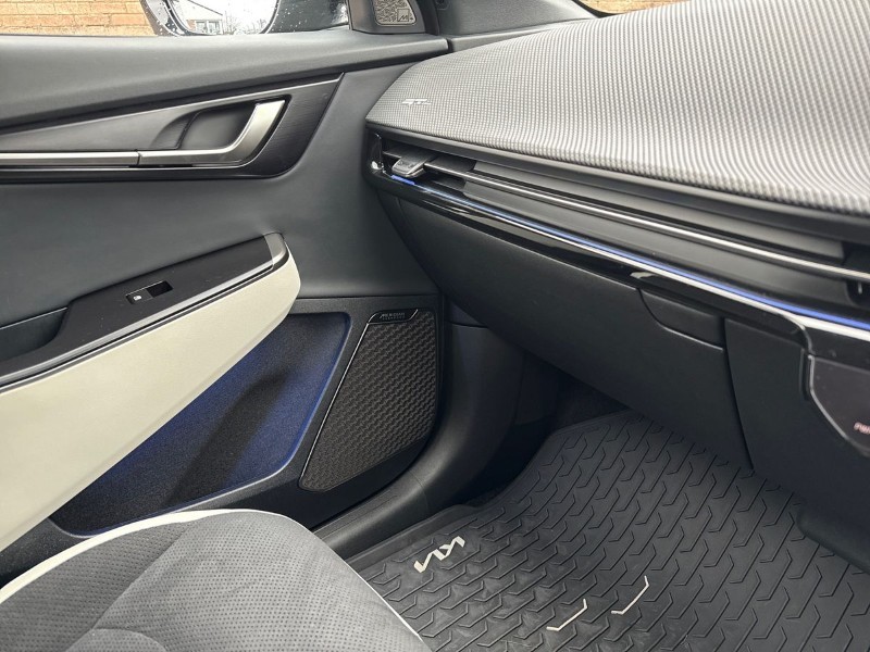 2025 (75) KIA EV6 239kW GT Line S 84kWh 5dr AWD Auto 5037033