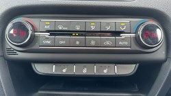 2023 (73) KIA CEED 1.5T GDi ISG GT-Line S 5dr Auto 5021685