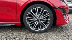 2023 (73) KIA CEED 1.5T GDi ISG GT-Line S 5dr Auto 5021666