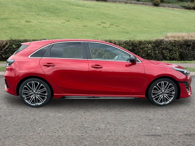 2023 (73) KIA CEED 1.5T GDi ISG GT-Line S 5dr Auto 5021663