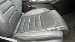 2023 (73) VOLKSWAGEN TOUAREG 3.0 V6 TDI 4Motion R-Line Tech Plus 5dr Tip Auto 5068991