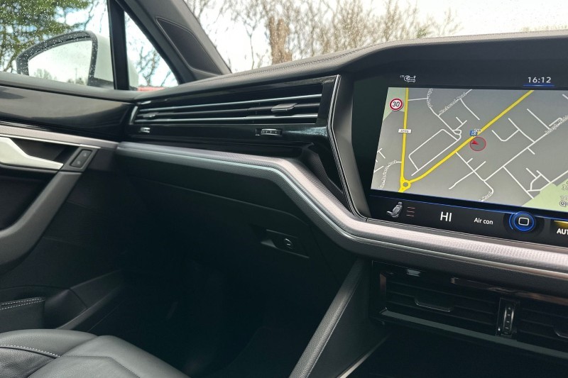 2023 (73) VOLKSWAGEN TOUAREG 3.0 V6 TDI 4Motion R-Line Tech Plus 5dr Tip Auto 5069005