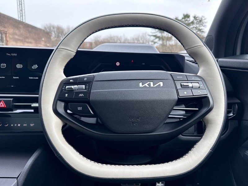 2025 (75) KIA SPORTAGE 1.6T GDi HEV GT-Line S 5dr Auto 5054840