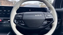 2025 (75) KIA SPORTAGE 1.6T GDi HEV GT-Line S 5dr Auto 5054840