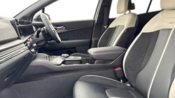 2025 (75) KIA SPORTAGE 1.6T GDi HEV GT-Line S 5dr Auto 5054825