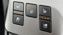 2025 (75) KIA SPORTAGE 1.6T GDi HEV GT-Line S 5dr Auto 5054850