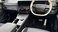 2025 (75) KIA SPORTAGE 1.6T GDi HEV GT-Line S 5dr Auto 5054844