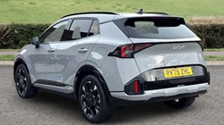 2025 (75) KIA SPORTAGE 1.6T GDi HEV GT-Line S 5dr Auto 1