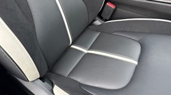 2025 (75) KIA SPORTAGE 1.6T GDi HEV GT-Line S 5dr Auto 5054838