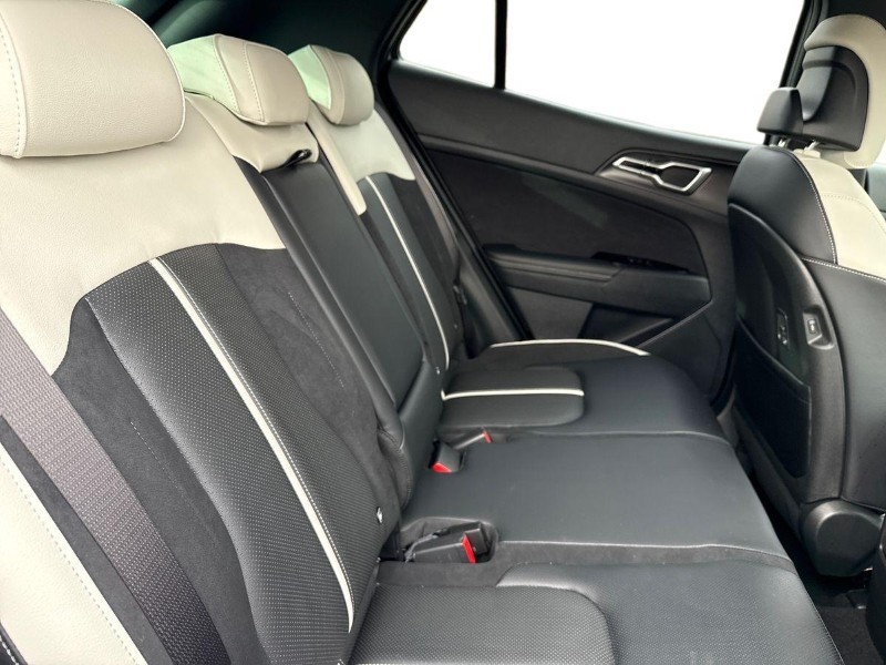 2025 (75) KIA SPORTAGE 1.6T GDi HEV GT-Line S 5dr Auto 5054826