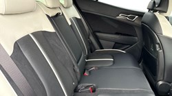 2025 (75) KIA SPORTAGE 1.6T GDi HEV GT-Line S 5dr Auto 5054826