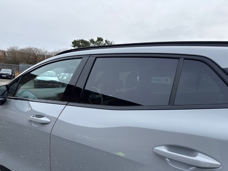 2025 (75) KIA SPORTAGE 1.6T GDi HEV GT-Line S 5dr Auto 5054858