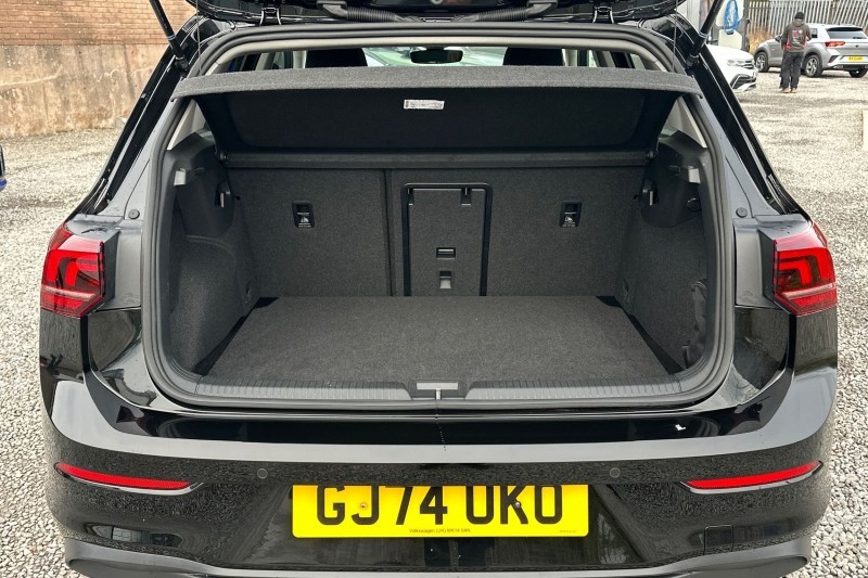 2024 (74) VOLKSWAGEN GOLF 1.5 TSI Match 5dr 5040681