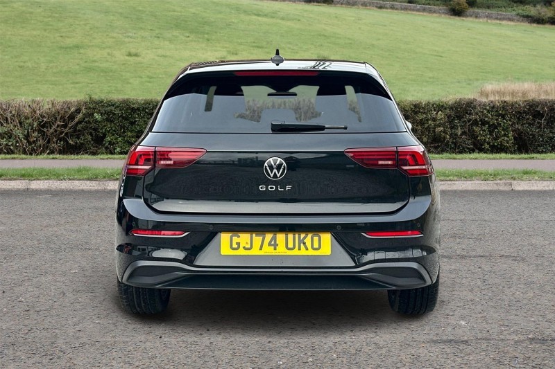 2024 (74) VOLKSWAGEN GOLF 1.5 TSI Match 5dr 5040656