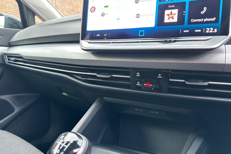 2024 (74) VOLKSWAGEN GOLF 1.5 TSI Match 5dr 5040677