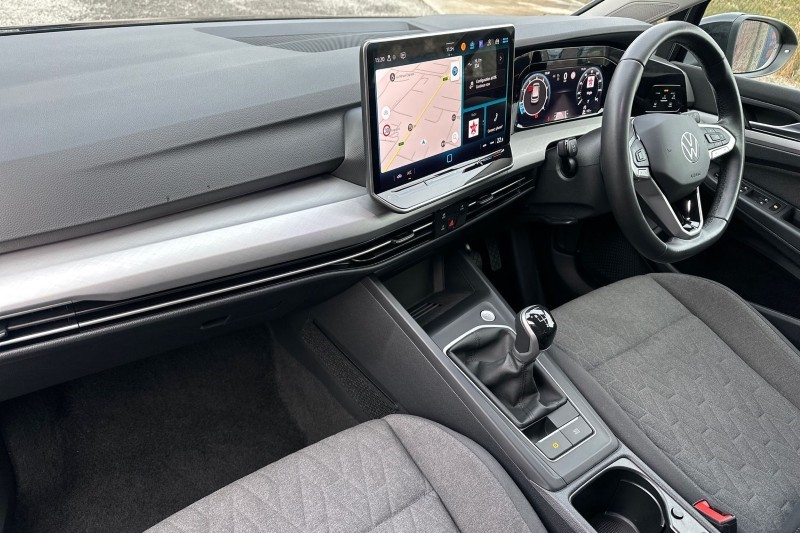 2024 (74) VOLKSWAGEN GOLF 1.5 TSI Match 5dr 5040680