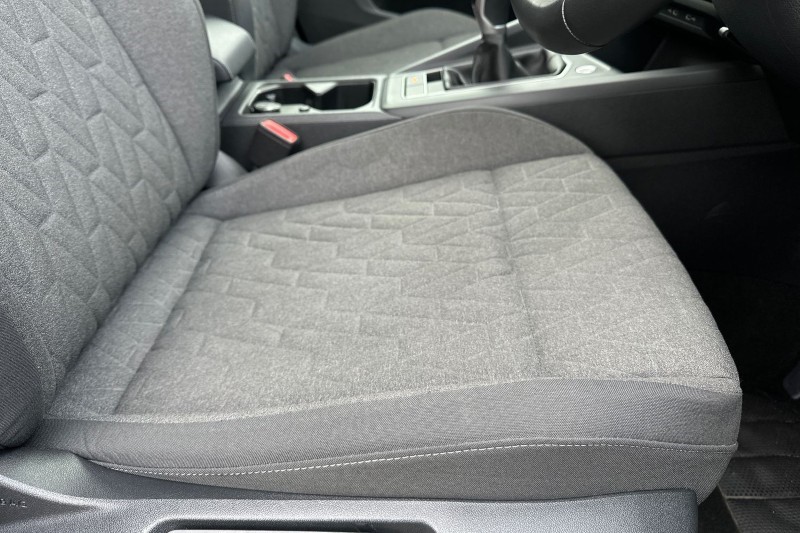 2024 (74) VOLKSWAGEN GOLF 1.5 TSI Match 5dr 5040665