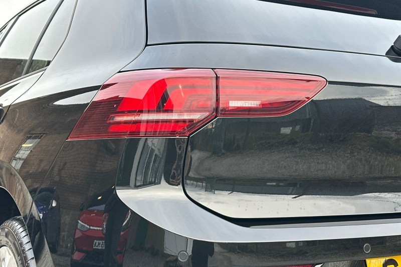 2024 (74) VOLKSWAGEN GOLF 1.5 TSI Match 5dr 5040685