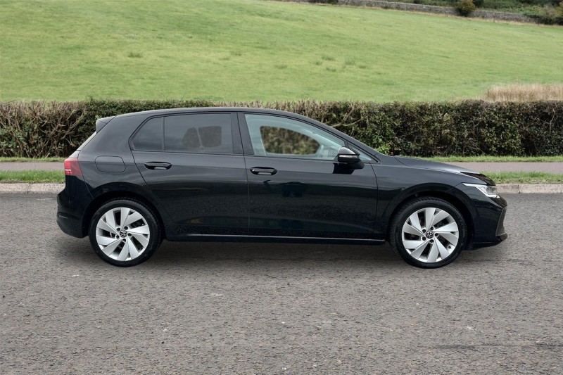 2024 (74) VOLKSWAGEN GOLF 1.5 TSI Match 5dr 5040655