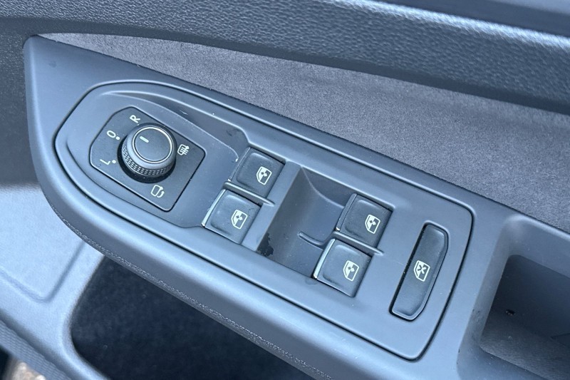 2024 (74) VOLKSWAGEN GOLF 1.5 TSI Style 5dr 5024898