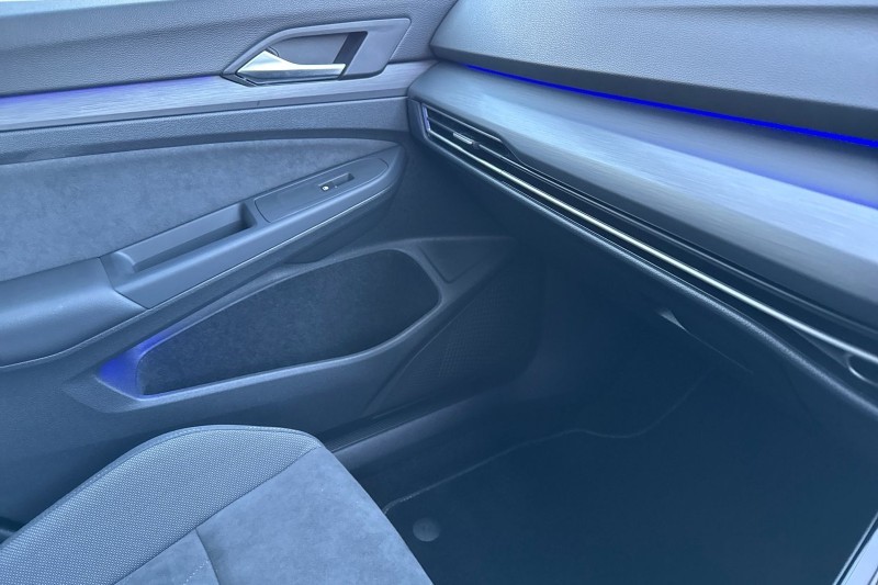 2024 (74) VOLKSWAGEN GOLF 1.5 TSI Style 5dr 5024910