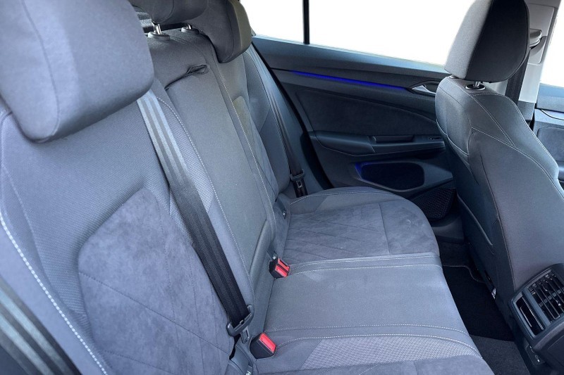 2024 (74) VOLKSWAGEN GOLF 1.5 TSI Style 5dr 5024889