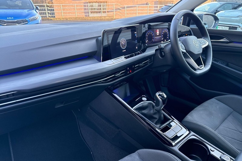 2024 (74) VOLKSWAGEN GOLF 1.5 TSI Style 5dr 5024914