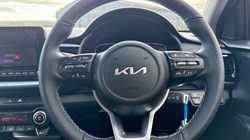 2025 (75) KIA STONIC 1.0T GDi 98 GT-Line 5dr 5036869