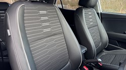 2025 (75) KIA STONIC 1.0T GDi 98 GT-Line 5dr 5036868