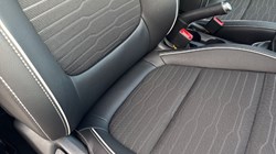 2025 (75) KIA STONIC 1.0T GDi 98 GT-Line 5dr 5036867