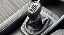 2025 (75) KIA STONIC 1.0T GDi 98 GT-Line 5dr 5036879