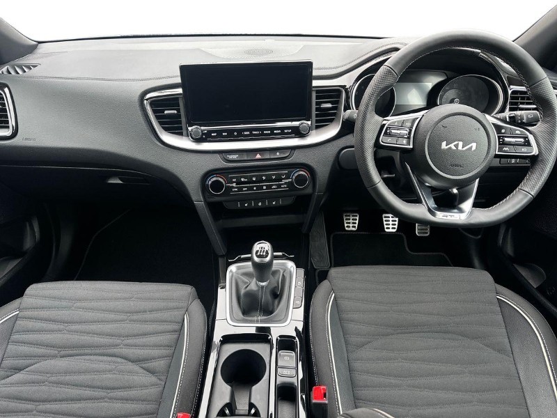 2025 (25) KIA PRO CEED 1.5T GDi ISG 138 GT-Line 5dr 5020697