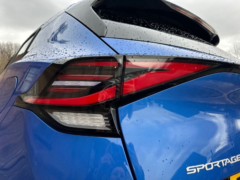 2025 (25) KIA SPORTAGE 1.6T GDi 207 HEV GT-Line 5dr Auto 5034317