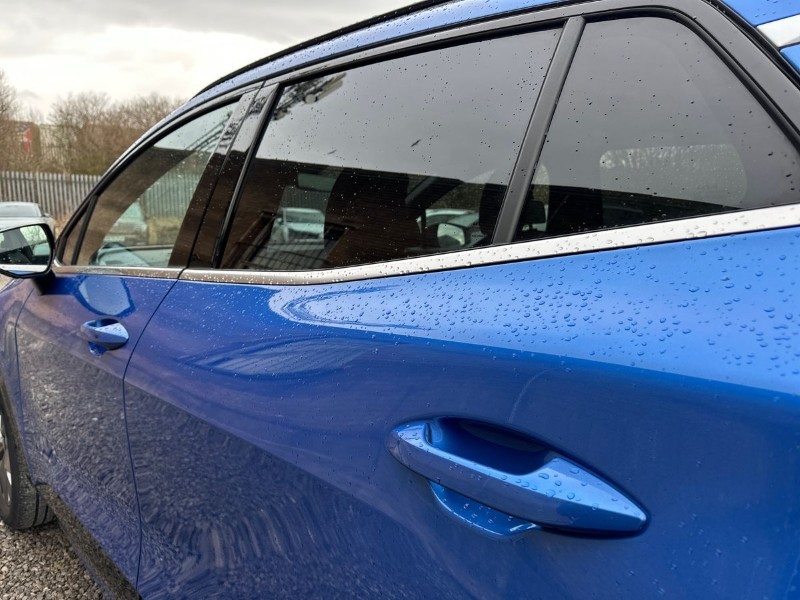 2025 (25) KIA SPORTAGE 1.6T GDi 207 HEV GT-Line 5dr Auto 5034314