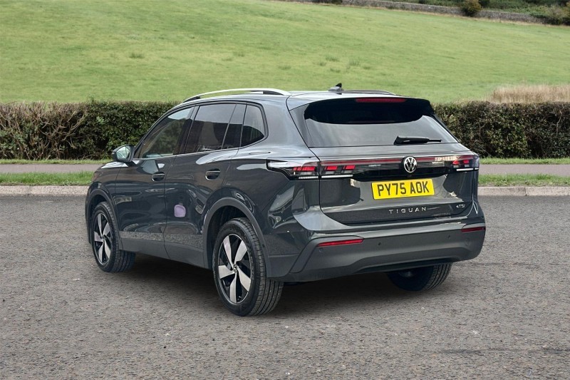 2025 (75) VOLKSWAGEN TIGUAN 1.5 eTSI 150 Match 5dr DSG