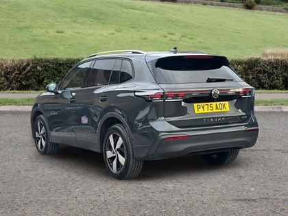 2025 (75) VOLKSWAGEN TIGUAN 1.5 eTSI 150 Match 5dr DSG
