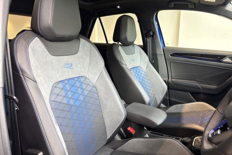 2026 (75) VOLKSWAGEN T-ROC 2.0 TSI 300 4MOTION R 5dr DSG 5579149