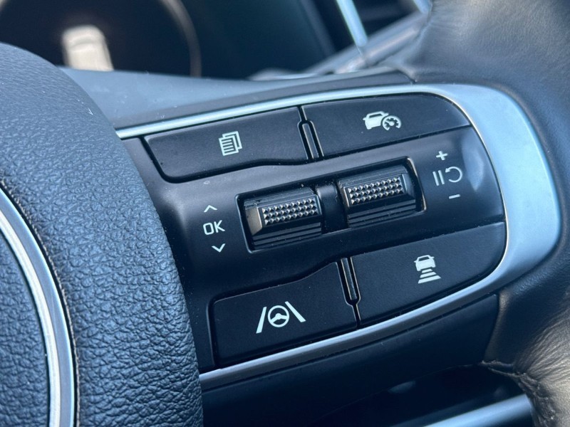 2025 (25) KIA SPORTAGE 1.6T GDi 207 HEV 3 5dr Auto 5038655