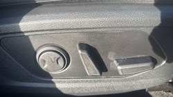 2025 (25) KIA SPORTAGE 1.6T GDi 207 HEV 3 5dr Auto 5038650