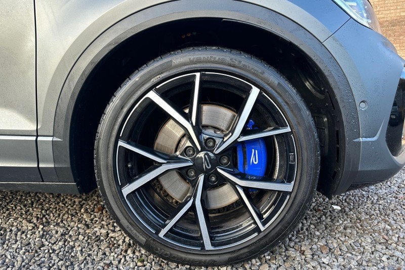 2025 (25) VOLKSWAGEN T-ROC 2.0 TSI 300 4MOTION R Black Edition 5dr DSG 5036816