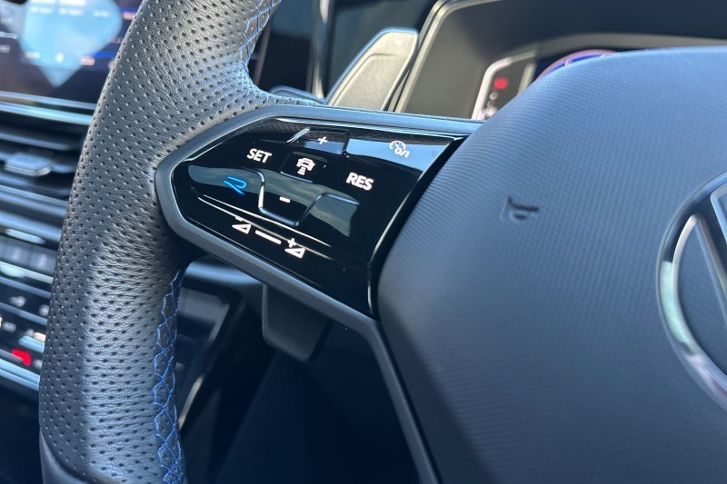 2025 (25) VOLKSWAGEN T-ROC 2.0 TSI 300 4MOTION R Black Edition 5dr DSG 5036827