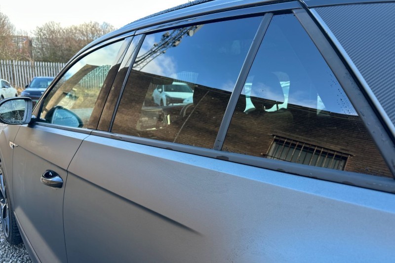 2025 (25) VOLKSWAGEN T-ROC 2.0 TSI 300 4MOTION R Black Edition 5dr DSG 5036845